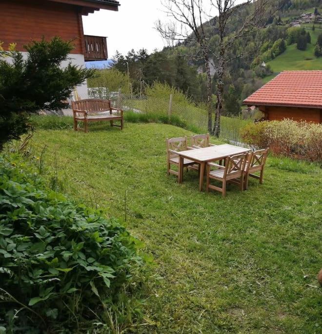 Confortable Chalet Avec Magnifique Vue En Gruyere. Charmey Dış mekan fotoğraf